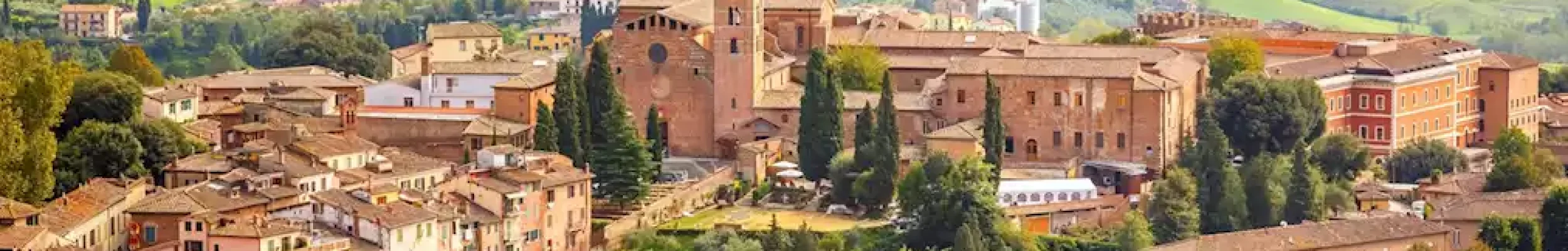 1021949-aerial-view-over-siena-tuscany